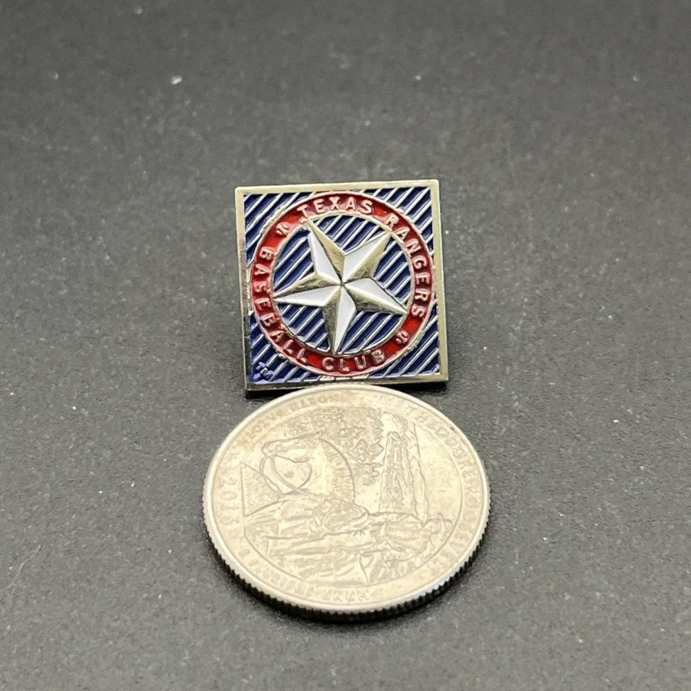 Texas Rangers Baseball Club Lapel‎ Hat Pin